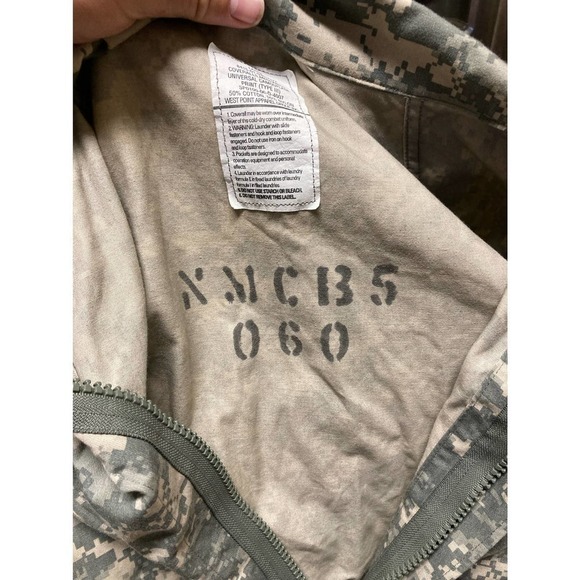 ACU Digital Camo Coveralls Size L Army Issue Mechanic Coveralls - Picture 3 of 3
